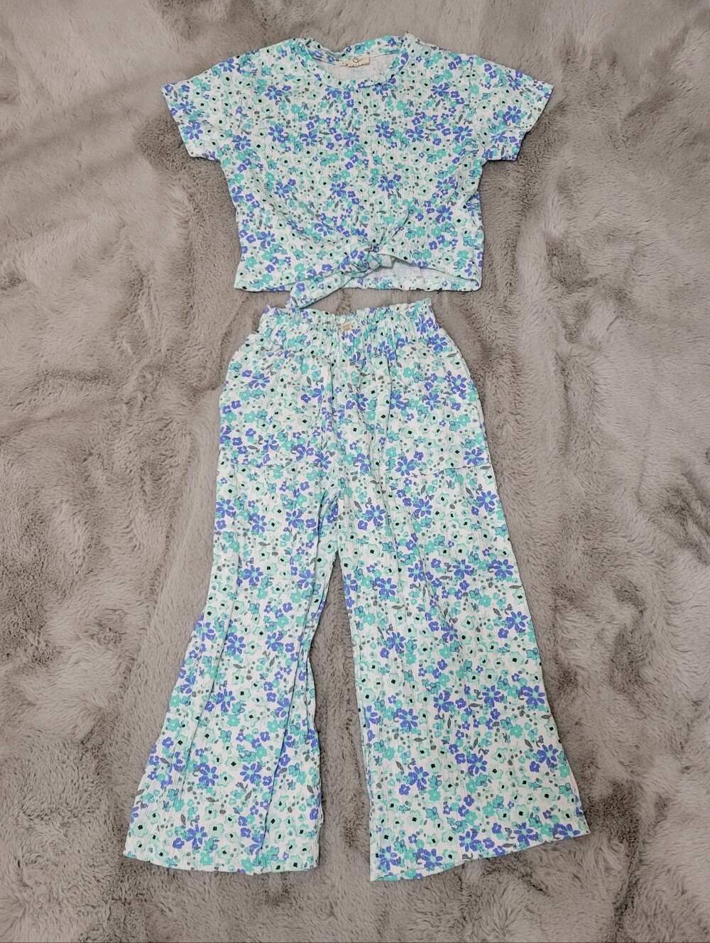 Jessica Simpson Blue Floral Outfit Set